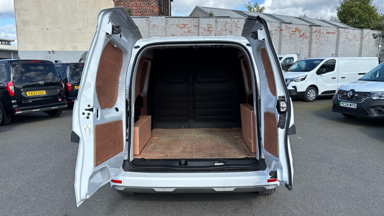 Nissan Townstar L1 Electric 90kW Tekna Van Auto 45kWh
